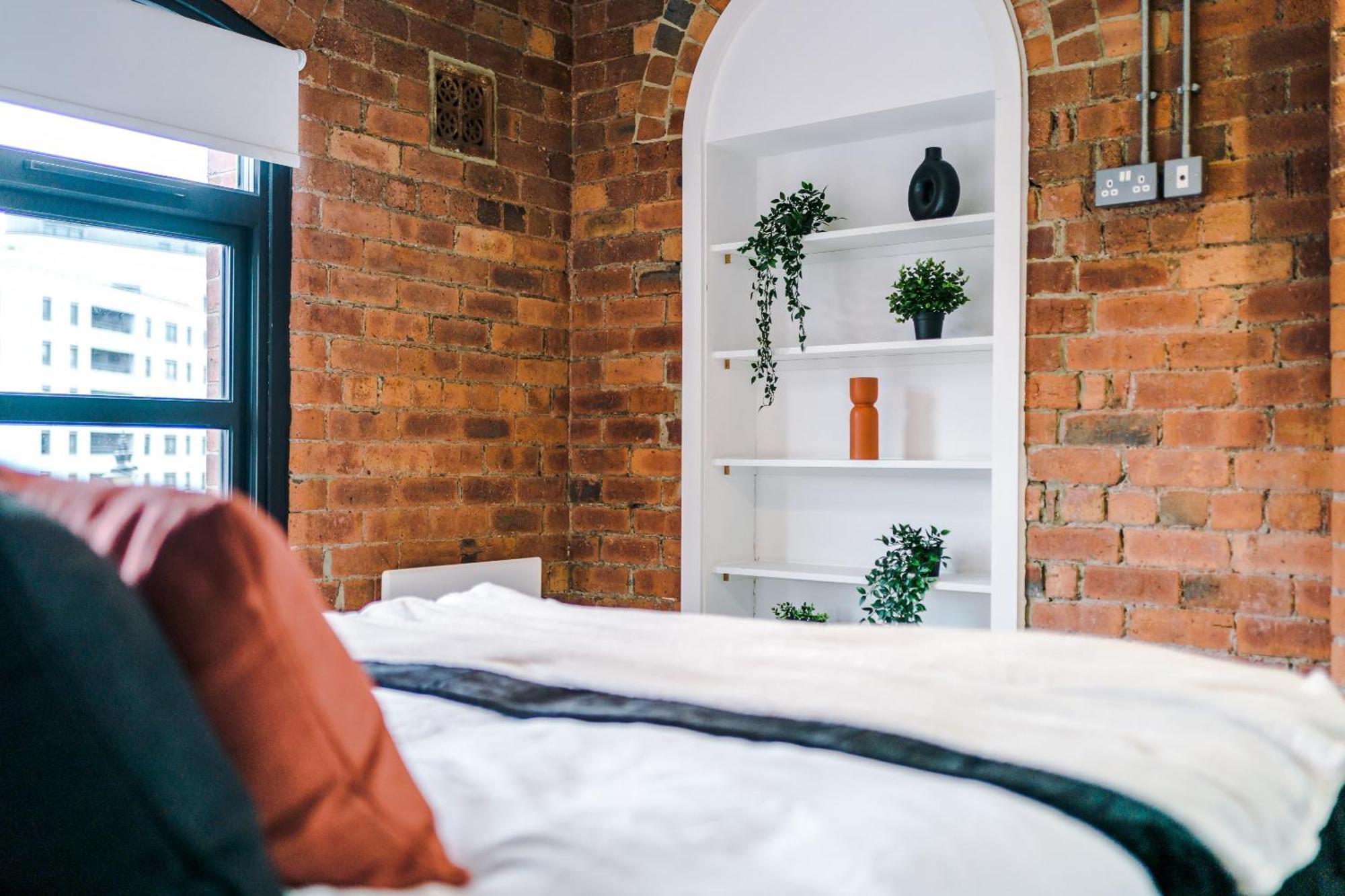 2 King Size Beds In Manhattan Styled Oversize Apartment Leeds  Buitenkant foto